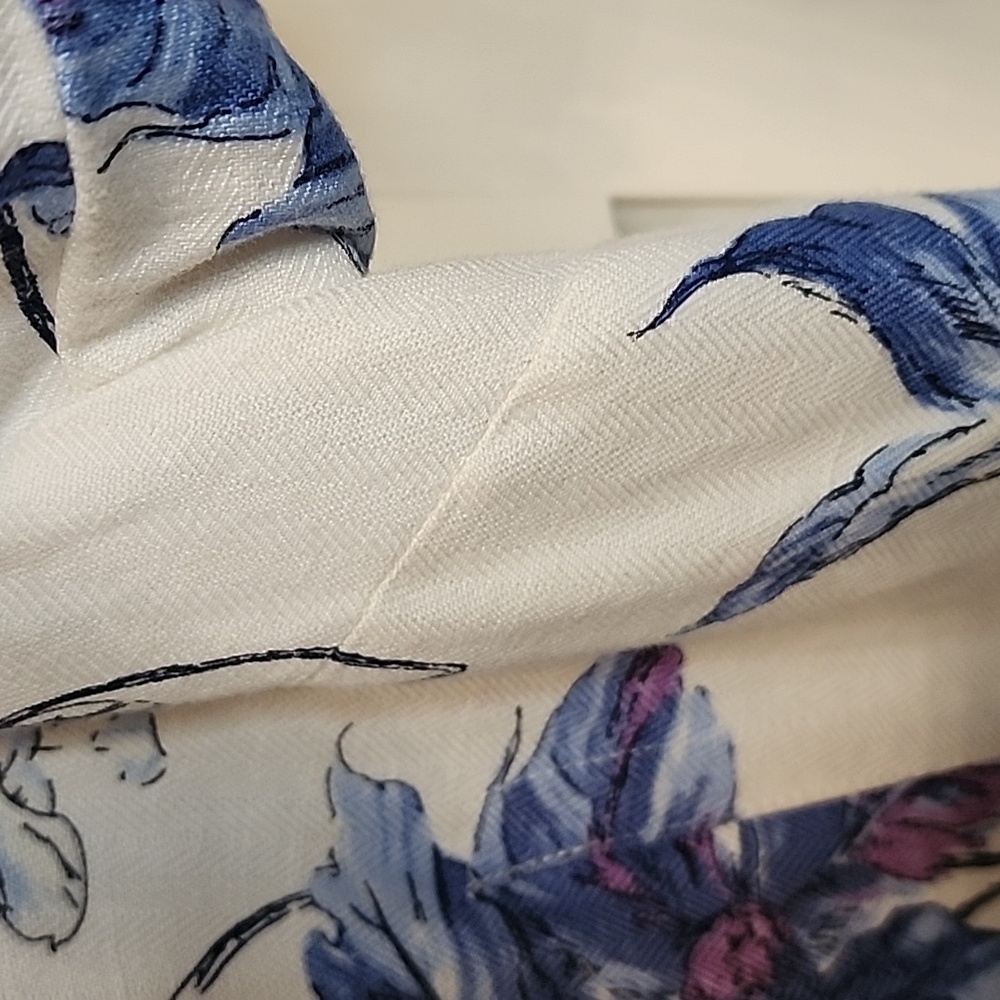 EMMA JAMES Linen Rayon Jacket Blue Purple Floral Design Darts, Pearlized Buttons - Picture 6 of 7